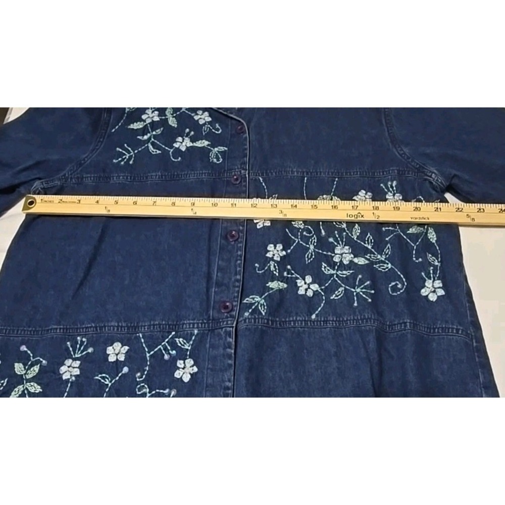 Erika & Co. Women's XL Embroidered Button-Down Denim Shirt Long Sleeve Floral - Picture 7 of 9